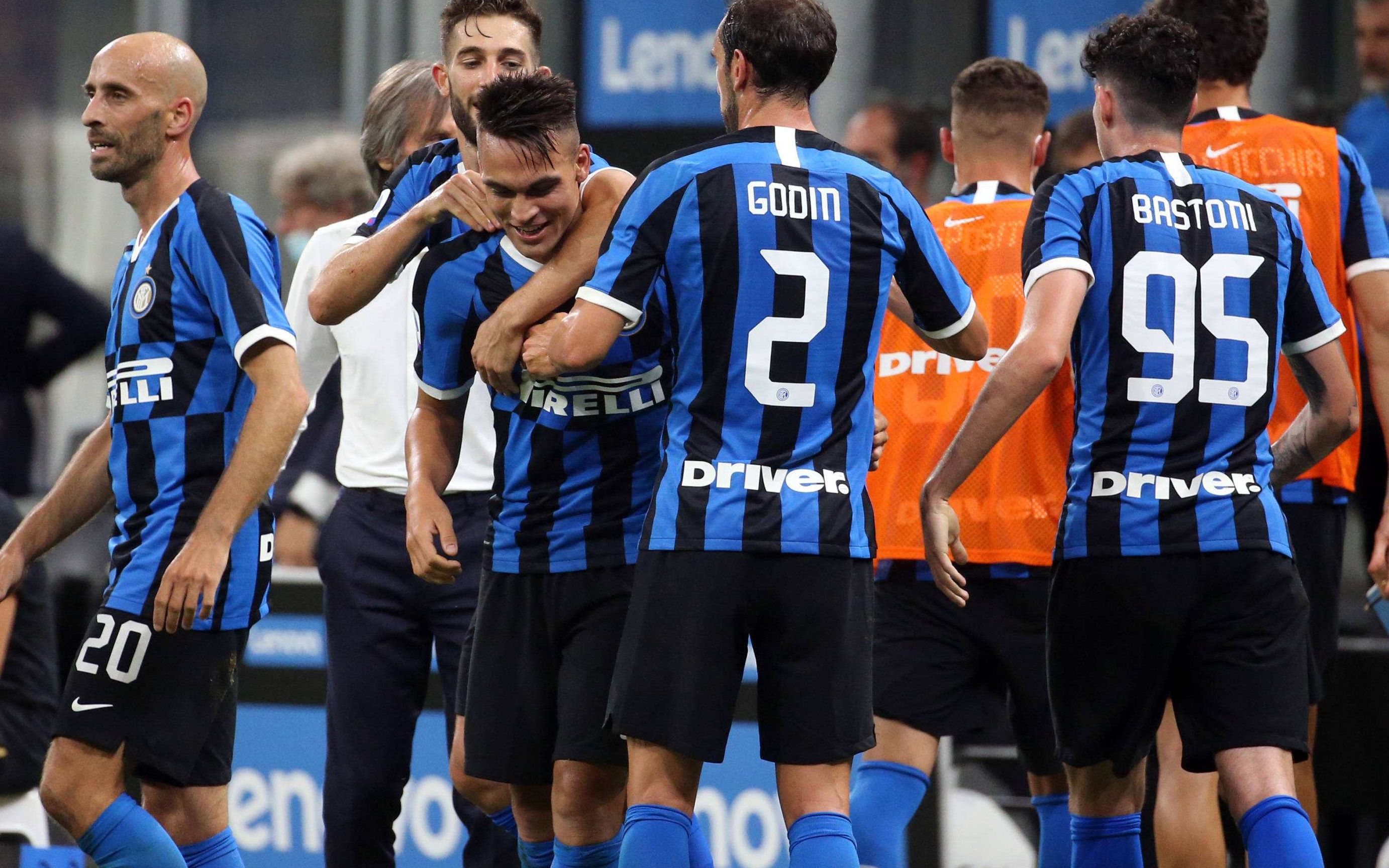 记者：国米失去邓弗里斯后右路失守；新援恩里克完全不合格