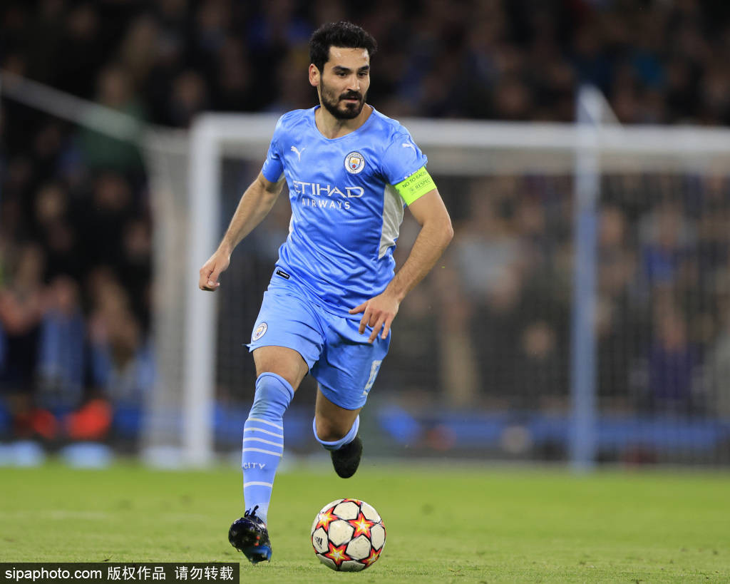 迈克·布朗谈沙梅特右肩伤情：将在未来几天接受全面评估