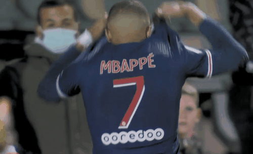 1分钟还原！杜锋又现“死亡凝视”始末，新星2次失误难以接受