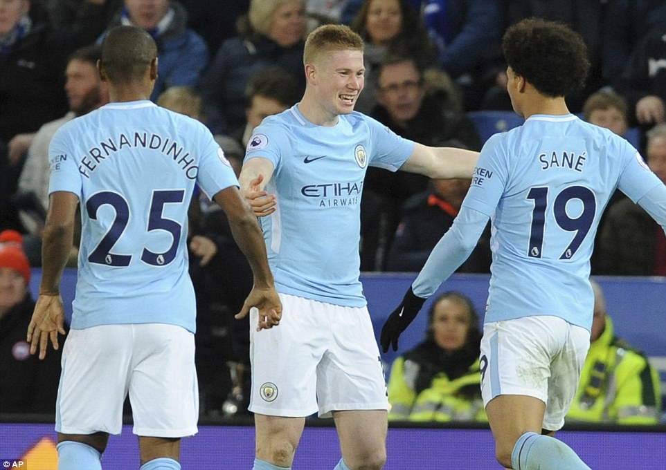 梅西2025年数据：54次出场造74球，随队首夺总冠军