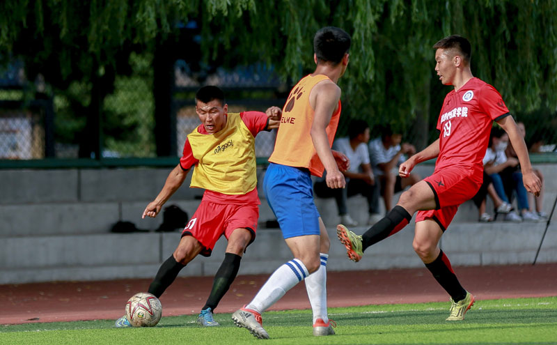 又要掉链子？阿森纳5轮被曼城追4分 重演昔日噩梦？