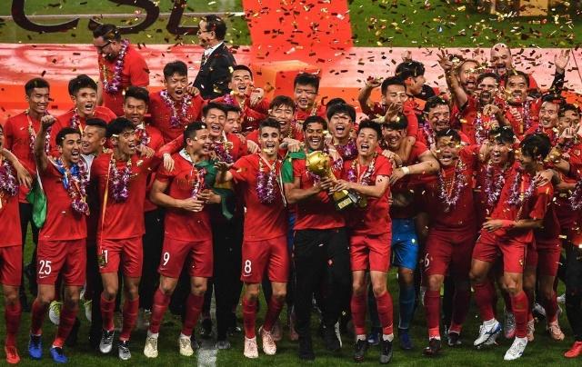 天空：塞梅尼奥的解约条款将于1月生效，曼联曼城热刺将竞争（天空：塞梅尼奥解约条款将于1月启动，曼联、曼城与热刺竞逐）