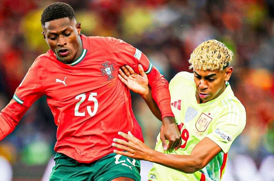 阿斯：皇马更衣室重回团结，阿隆索重获球队支持（阿斯：皇马内部再度凝聚，阿隆索获全队力挺）