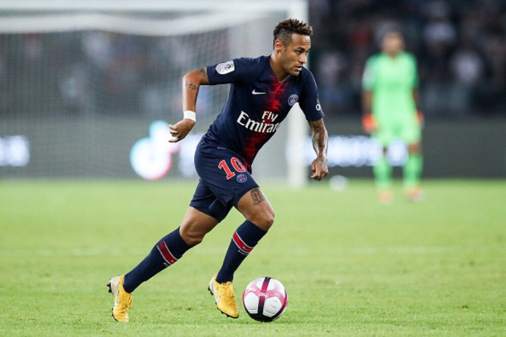 塞尔记者：姆巴佩将因腿部不适缺席欧冠对阵曼城（塞尔记者称：姆巴佩腿部不适，将缺席欧冠战曼城）