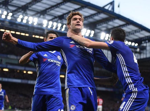 阿森纳险胜晋级却暴露顽疾，年轻球员信任危机何解？（惊险晋级仍现顽疾，阿森纳如何重建对年轻球员的信任？）