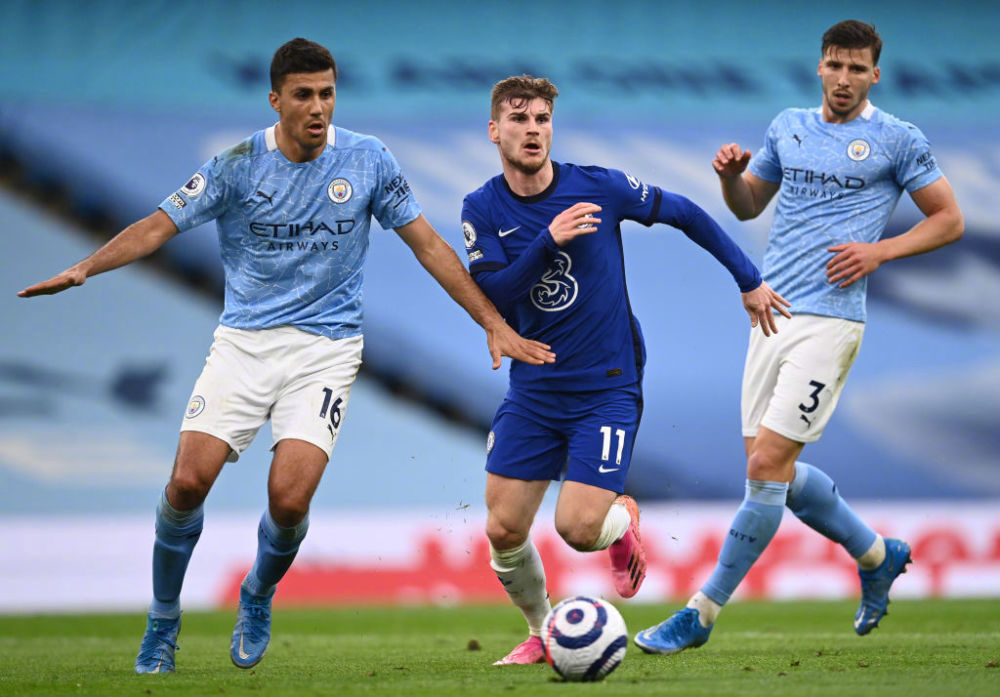 跟队记者：B费可能要在下个月对阵阿森纳的时候才能复出（队记：B费或将要到下月对阵阿森纳时才能复出）