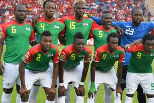 阵容不整，U22国家队今日训练仅18人参加