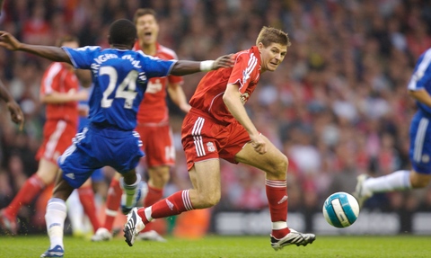 萨索洛前锋皮纳蒙蒂比赛时家中失窃，事发时孩子和保姆在家里